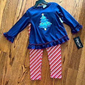🎄 NWT!! Rare Too Christmas tree 2 piece outfit, size 4t